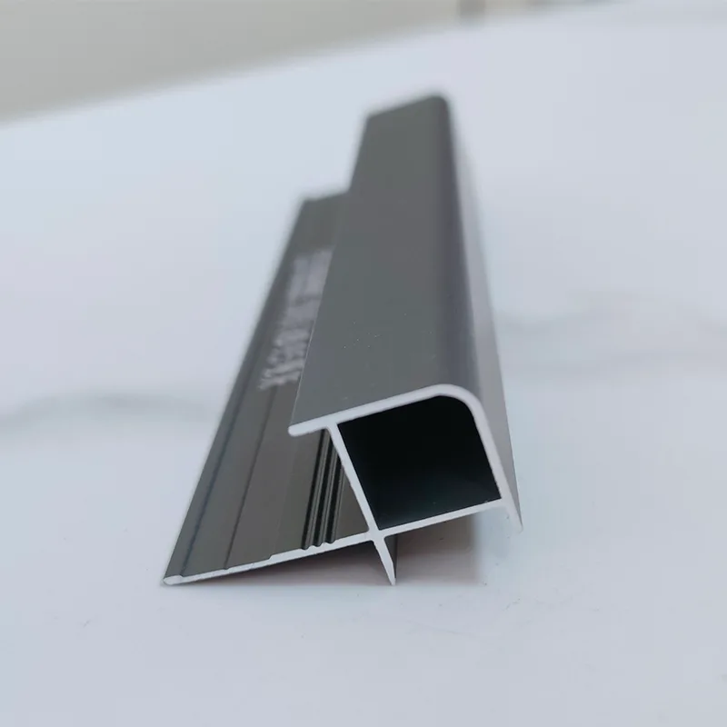 Acabamento de canto externo quadrado